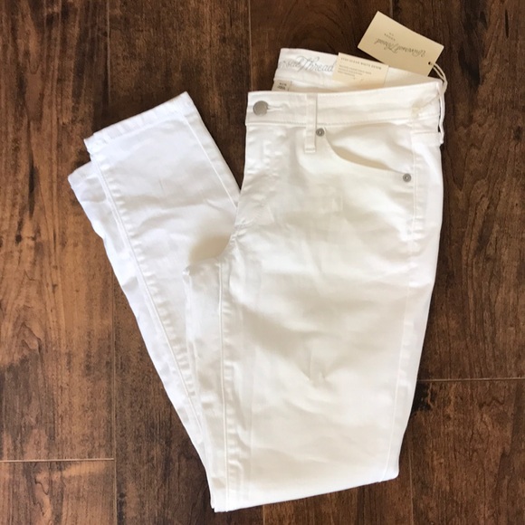 Universal Thread Denim - New stay-clean white mid rise skinny jeans
